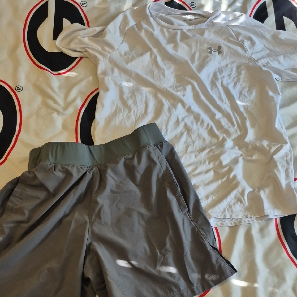 Under Armour Men's Olive and Gray Athletic Shorts